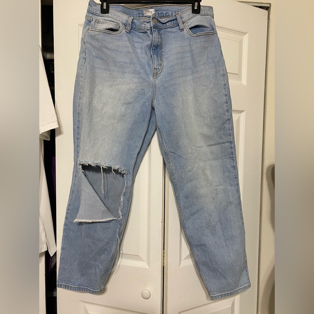 Cello Light Blue Boyfriend Jeans with Distressed Detail size 18